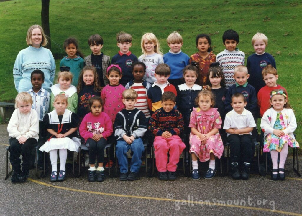 b.88-89 1995 Class 12 - comp