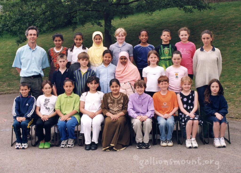 b.88-89 1999 Class 4 - comp