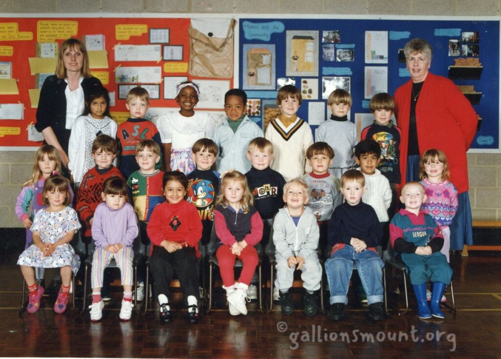 b.89-90 1994 Class Nurs - comp