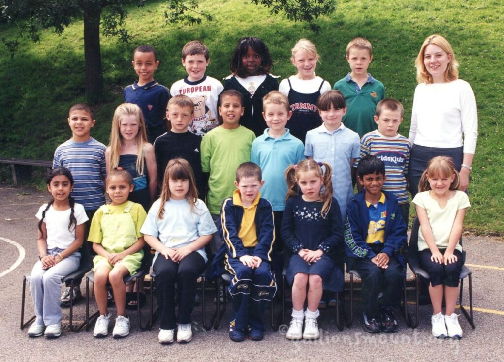 b.91-92 2000 Class 8 - comp