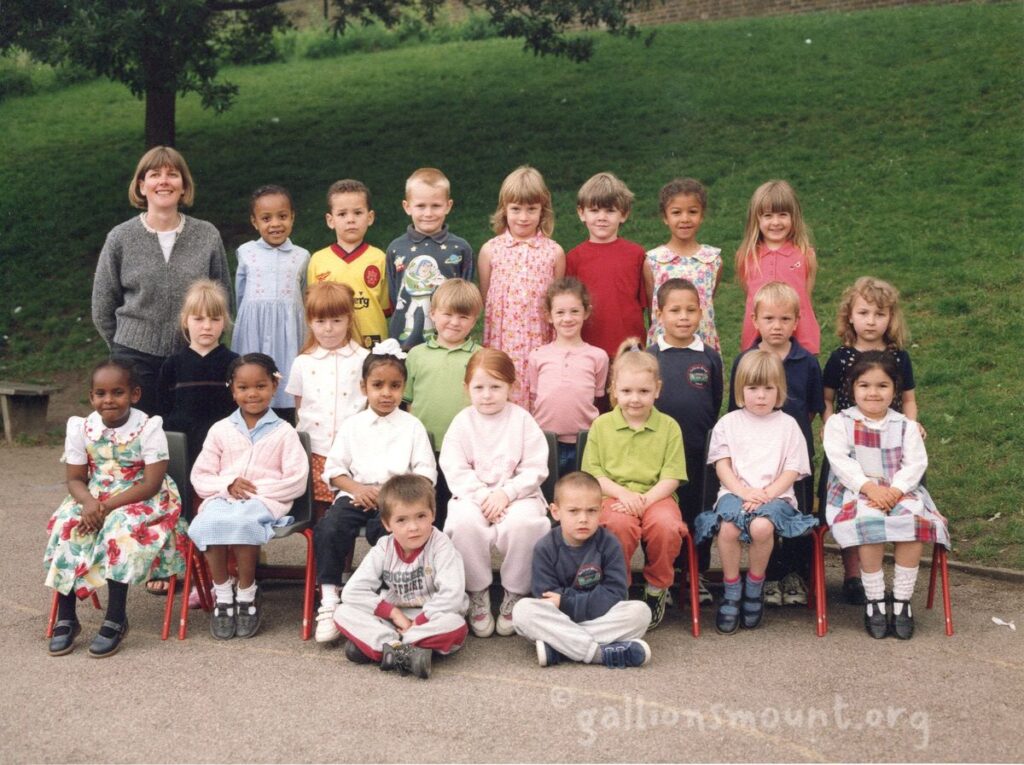 b.92-23 1998 Class - comp